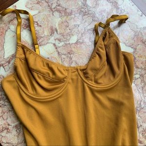 Gold bodysuit (S)